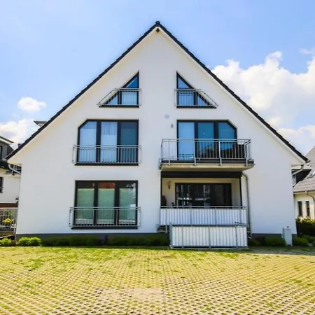 Ferienwohnung Strandhaus Moewenberg App.1 Апартаменты *